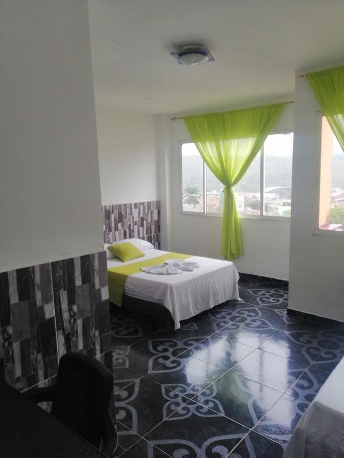 Hotel Luis Angel Mocoa Kültér fotó